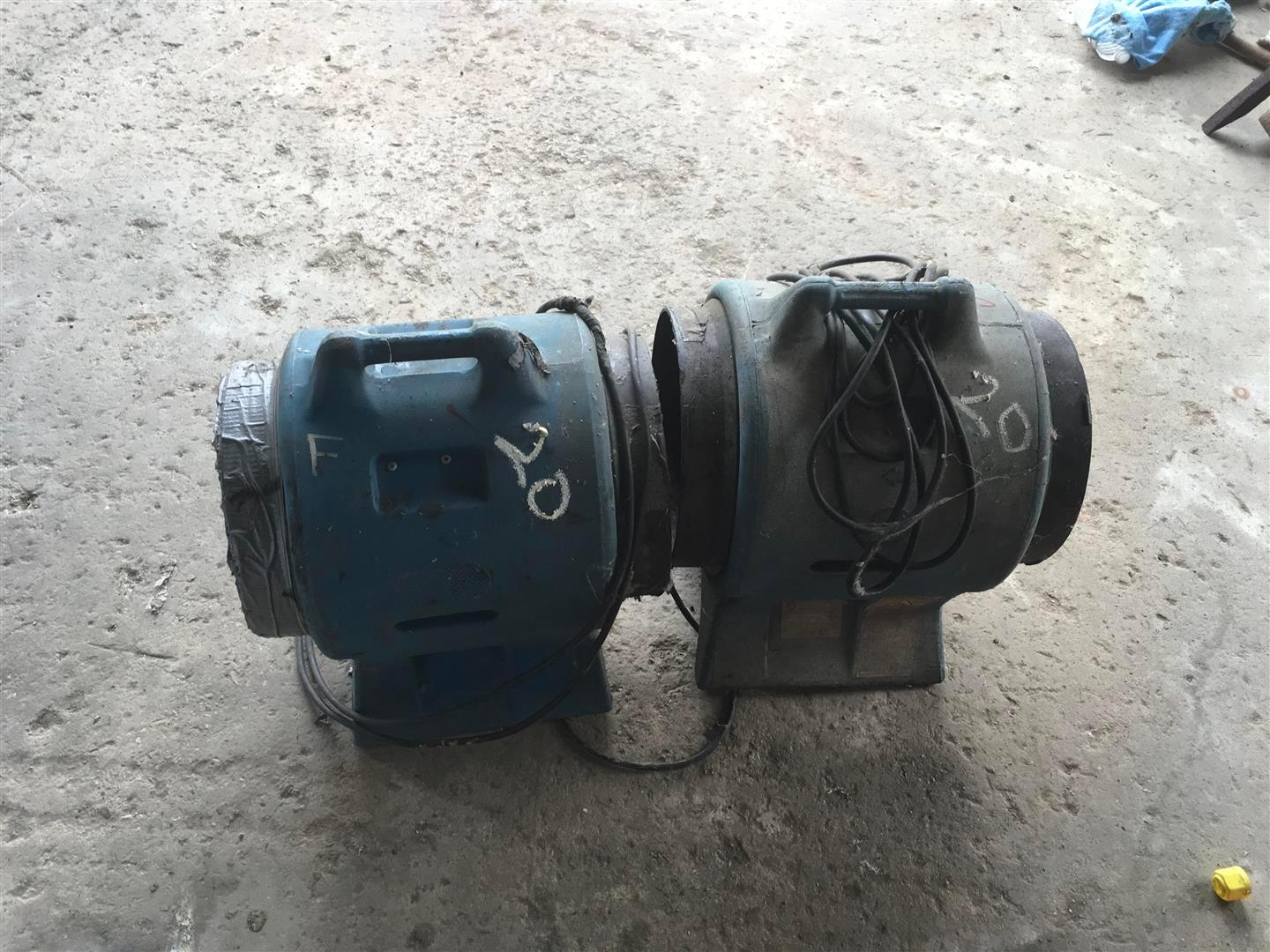 AMERIC LOT OF 2 AIR MOVERS 110 VOLT