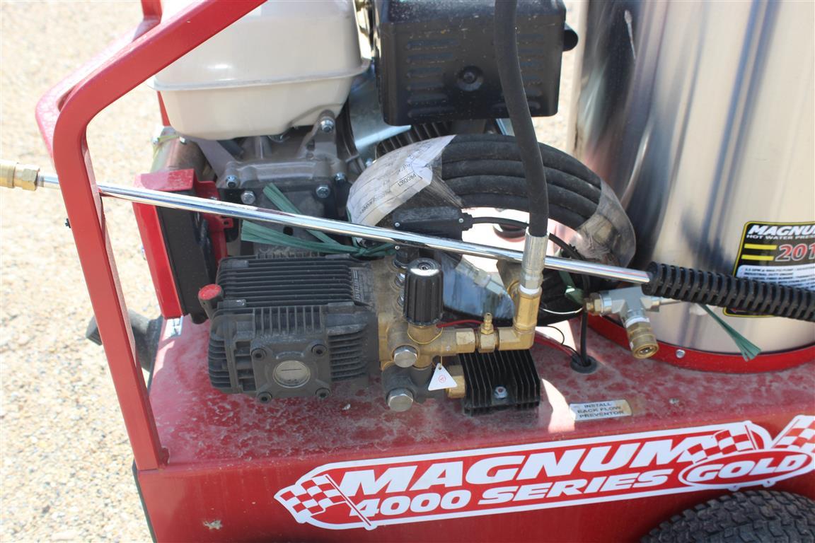 MAGNUM 4000 GOLD Hot Water Pressure Washer - 3.5 GPM at 4000 PSI - 15HP Lifan Gas Engine - Oil/Diese