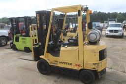 HYSTER S50XM Hyster S50XM Forklift - 5000 lb Capacity - 3 Stage Mast - Hyd. Side Shifter - LP Gas En