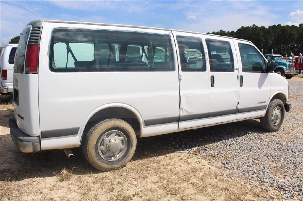 2002 Chevrolet Express