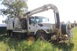 2008 INTERNATIONAL 7400 SBA 6X4 w/Vaccon Model-V312LHA