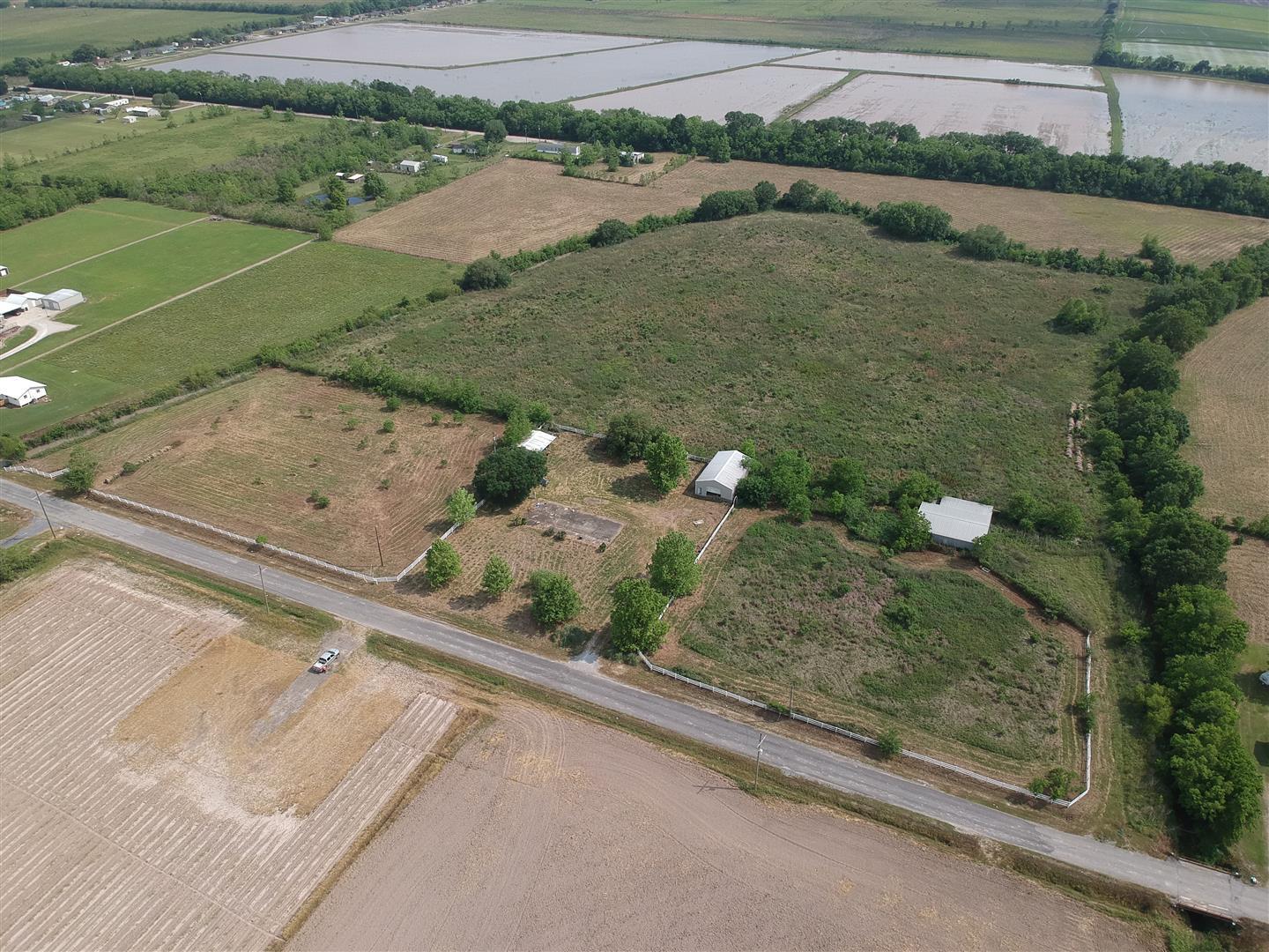 +/- 16.80 ACRES OF FARMLAND & OUT BUILDINGS