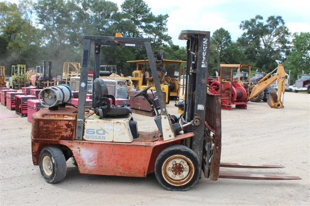 NISSAN 60 FORKLIFT