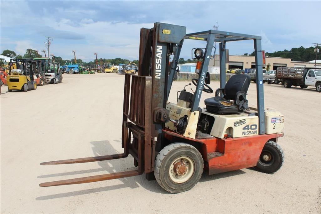 NISSAN PJ02A20V FORKLIFT