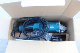 MAKITA GA50102 125MM ANGLE GRINDER