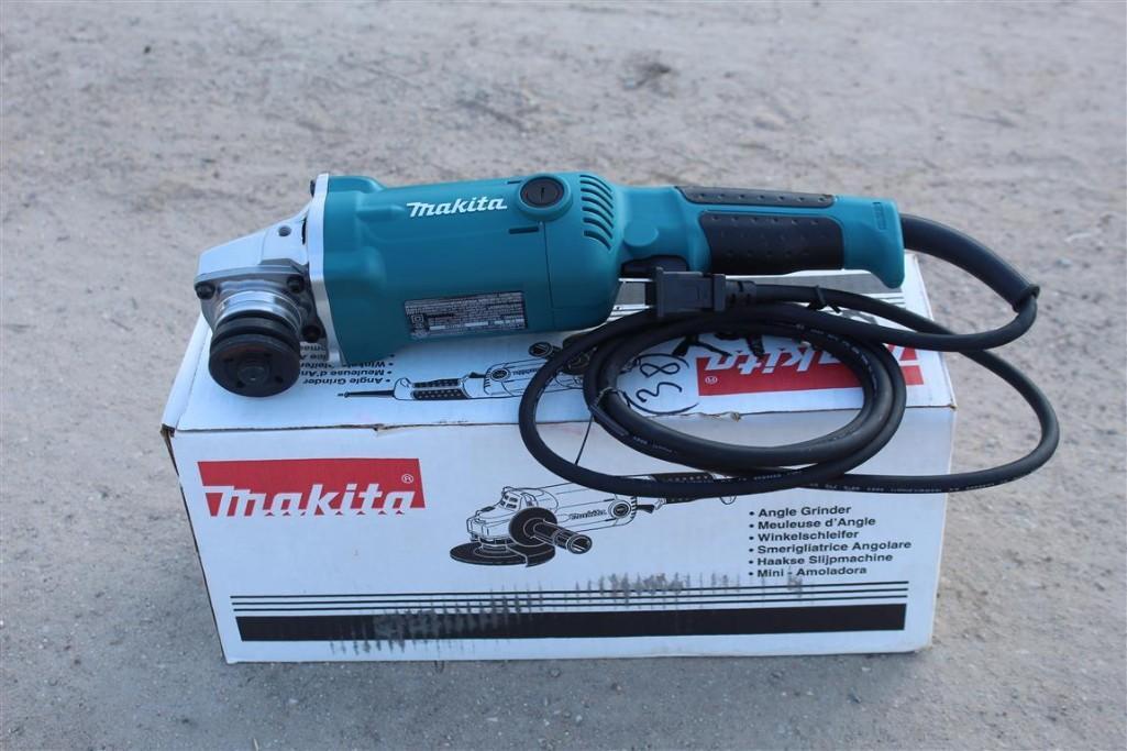 MAKITA GA50102 125MM ANGLE GRINDER