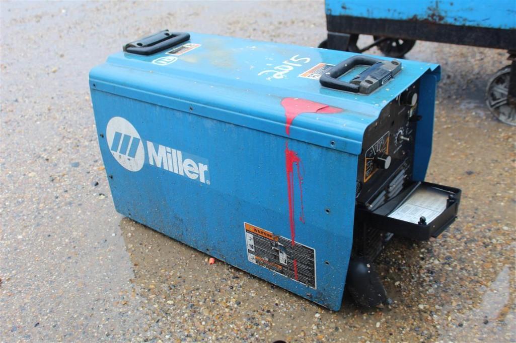 Miller CMT450CC/CV (SN: MD330119U)