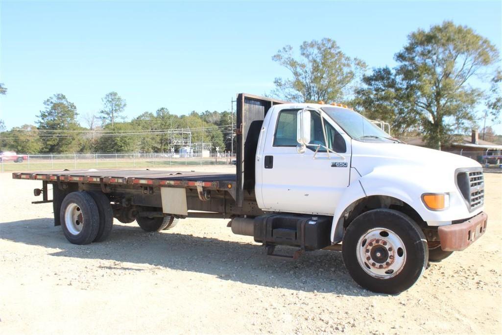 2000 FORD F650 - 20FT FLATBED