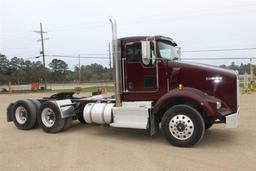 2015 KENWORTH T800 DAY CAB