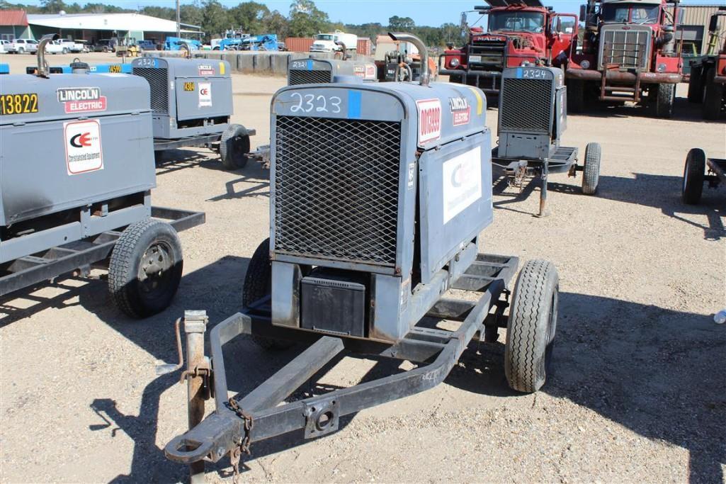 LINCOLN CLASSIC 300D WELDING MACHINE