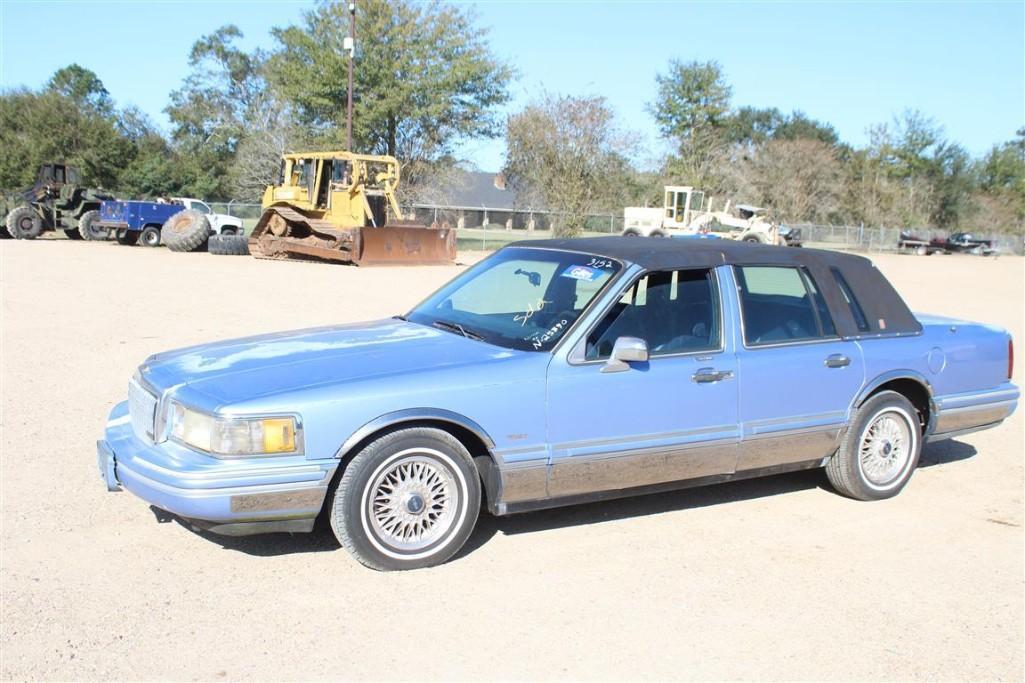 1994 LINCOLN TOWNCAR