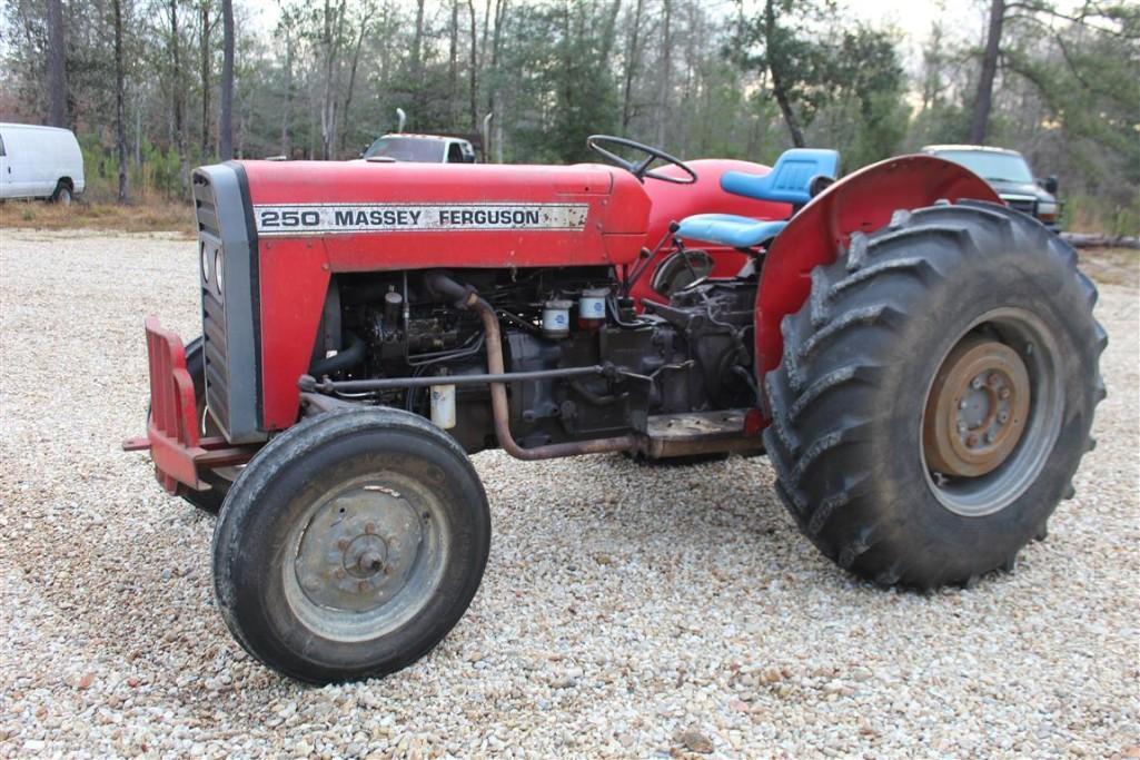 MASSEY FERGUSON 250 Farm Tractor