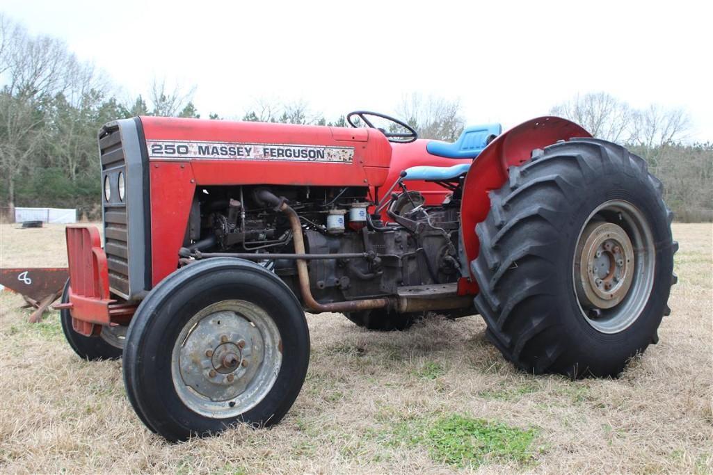 MASSEY FERGUSON 250 Farm Tractor