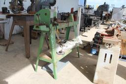 CENTRAL WOOD LATHE W/ REV HEAD