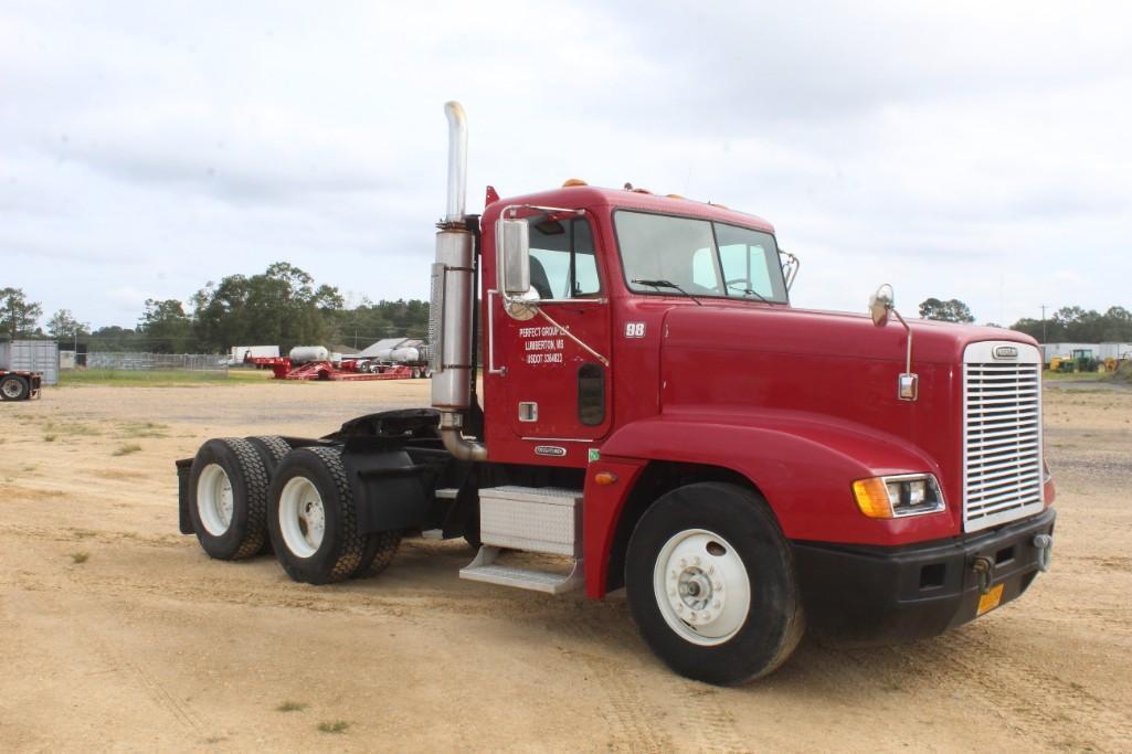 2000 FREIGHTLINER DAY CAB