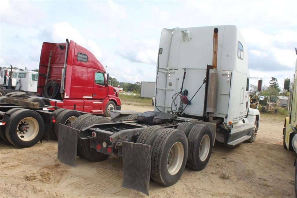 1999 FREIGHTLINER CONVENTION