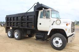 1996 FORD L8000