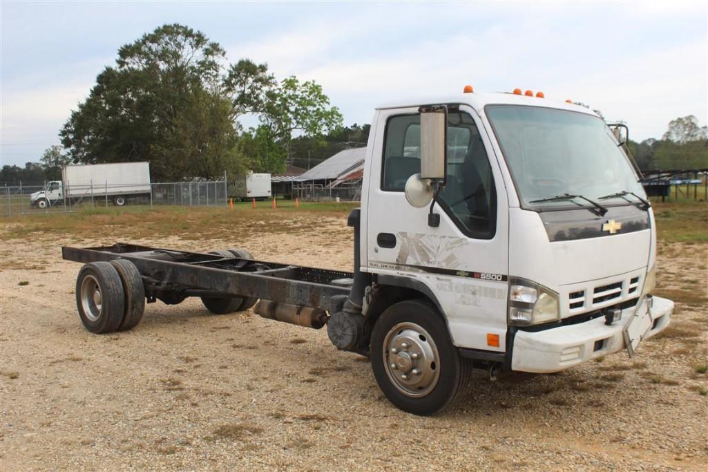 2006 CHEVROLET W5500