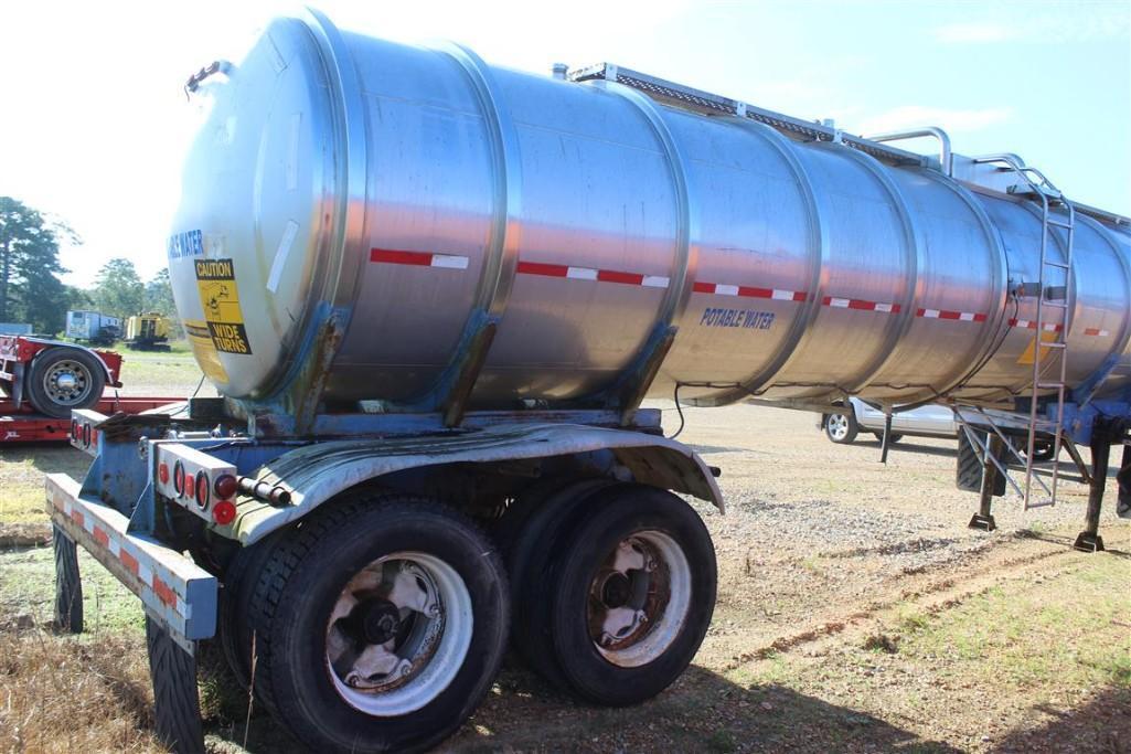 1976 POLAR PORTABLE WATER TANKER TRAILER