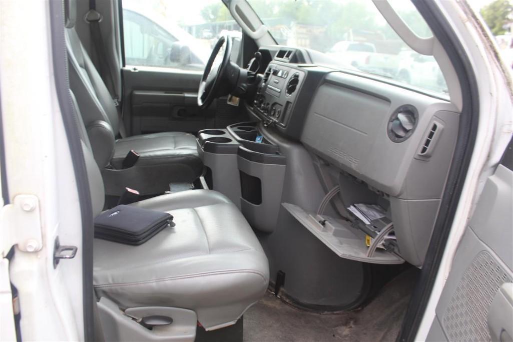 2010 FORD E350 PASSENGER VAN PARTS/REPAIRS