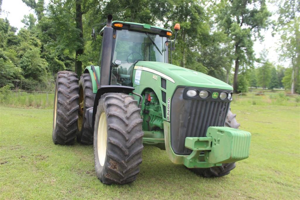 2007 JOHN DEERE 8430 4X4 and JOHN DEERE 1510C CARRY ALL SCRAPER