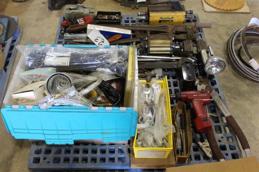 LOT OF MISC TOOLS