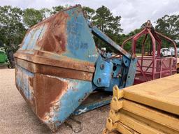 CLAM SHELL BUCKET