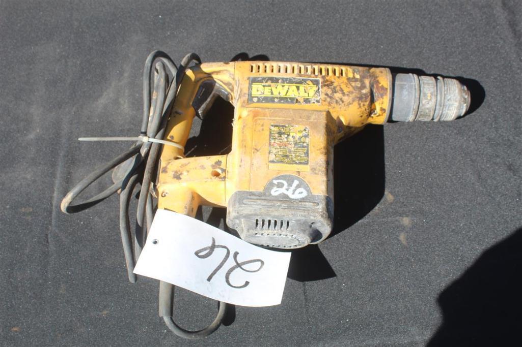 DEWALT D25404 ELECTRIC HAMMER DRILL