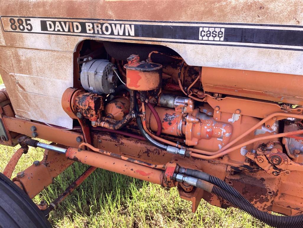 DAVID BROWN 885 TRACTOR