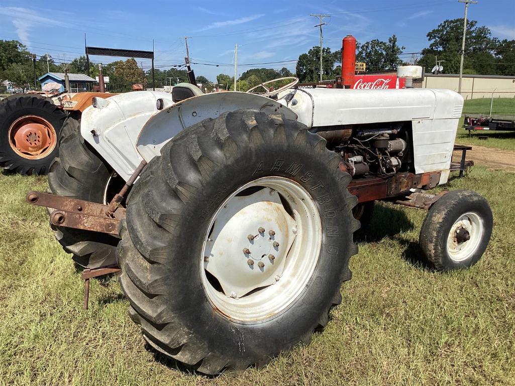 DAVID BROWN 1200 TRACTOR