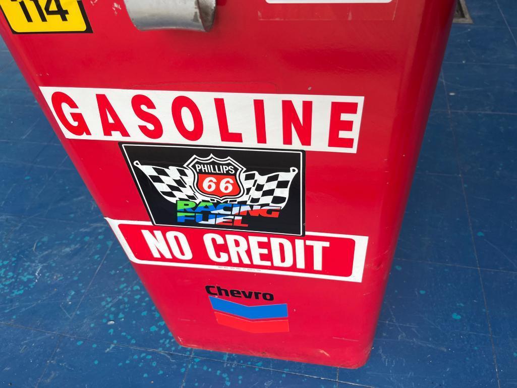 ANTIQUE MINIATURE CHEVRON ELECTRIC GAS PUMP