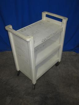 RUBBERMAID Rolling Pharmacy/Med Cart