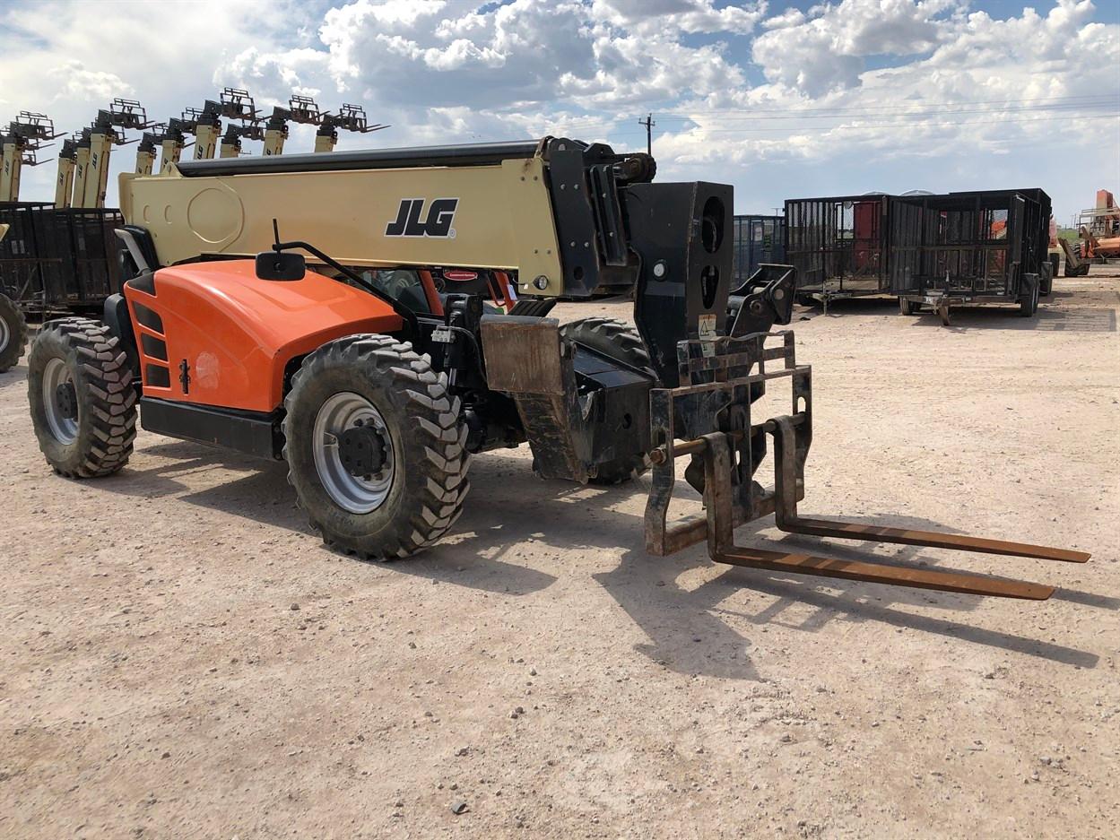 2017 JLG 1055 Telehandler, s/n 160083663, 10,000 Maximum Lift Capacity, 55' Maximum Lift Height,