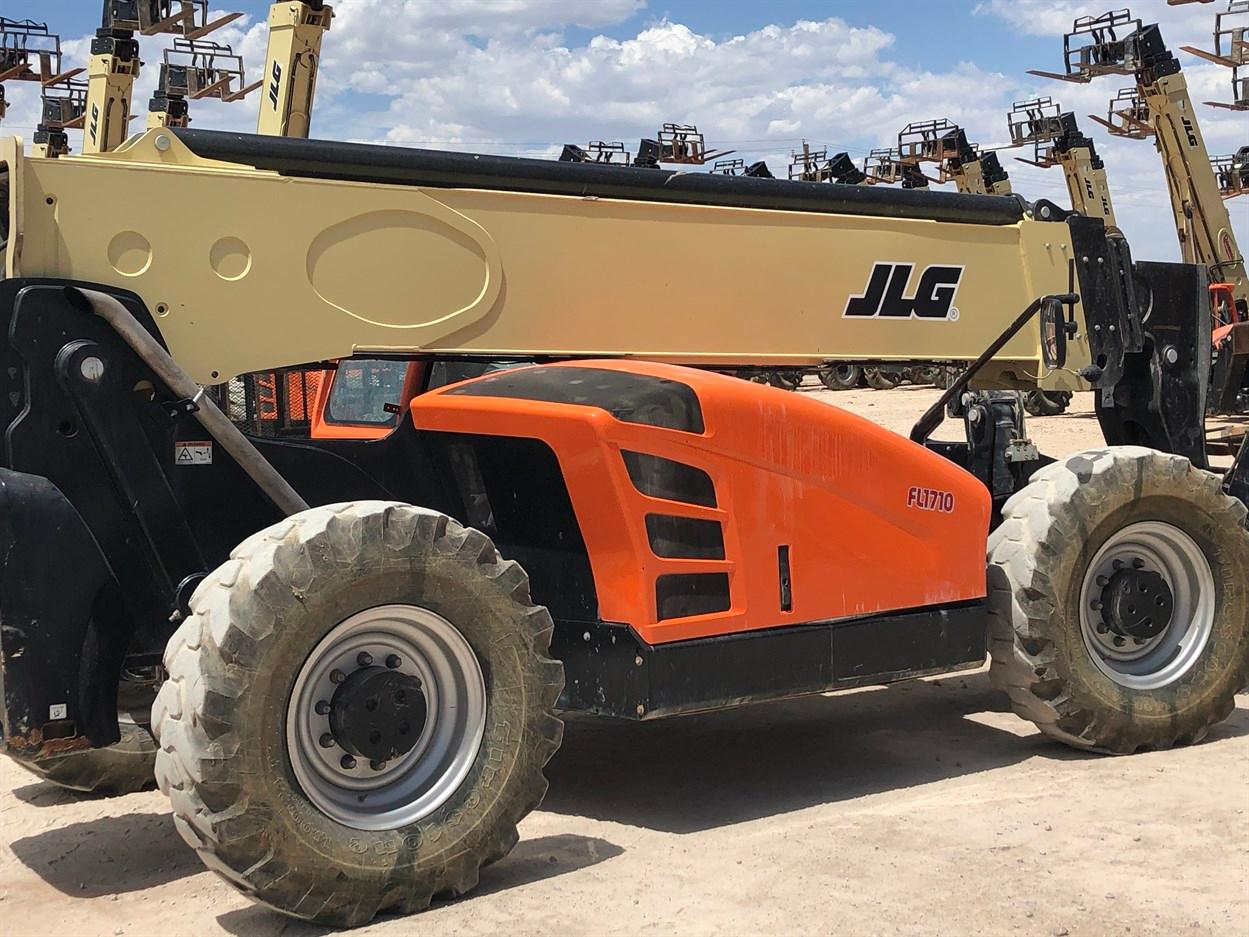 2017 JLG 1055 Telehandler, s/n 160083666, 10,000 Maximum Lift Capacity, 55' Maximum Lift Height,