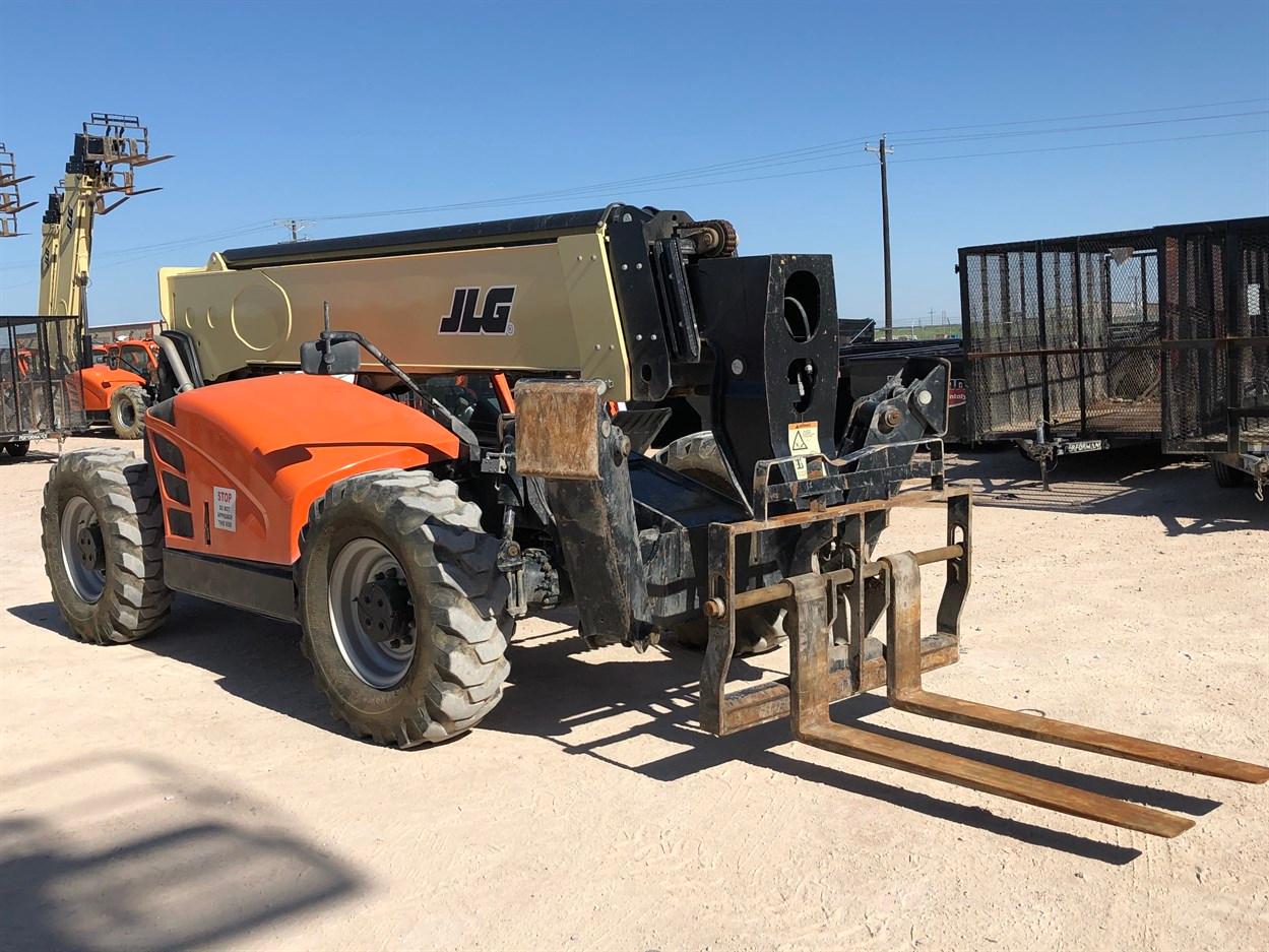 2018 JLG 1055 Telehandler, s/n 160083882, 10,000 Maximum Lift Capacity, 55' Maximum Lift Height,