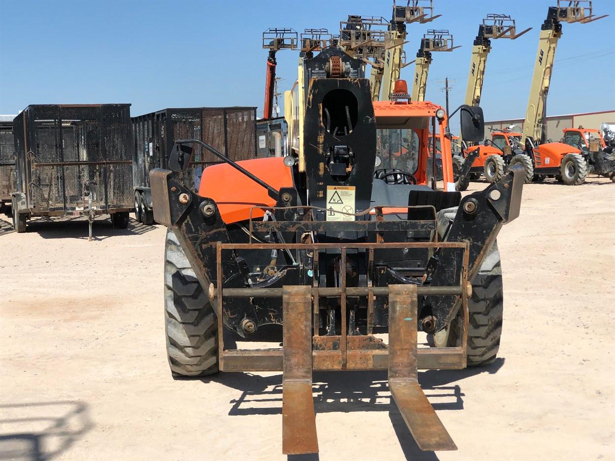 2018 JLG 1055 Telehandler, s/n 160084199 , 10,000 Lb. Maximum Lift Capacity, 55' Maximum Lift Height