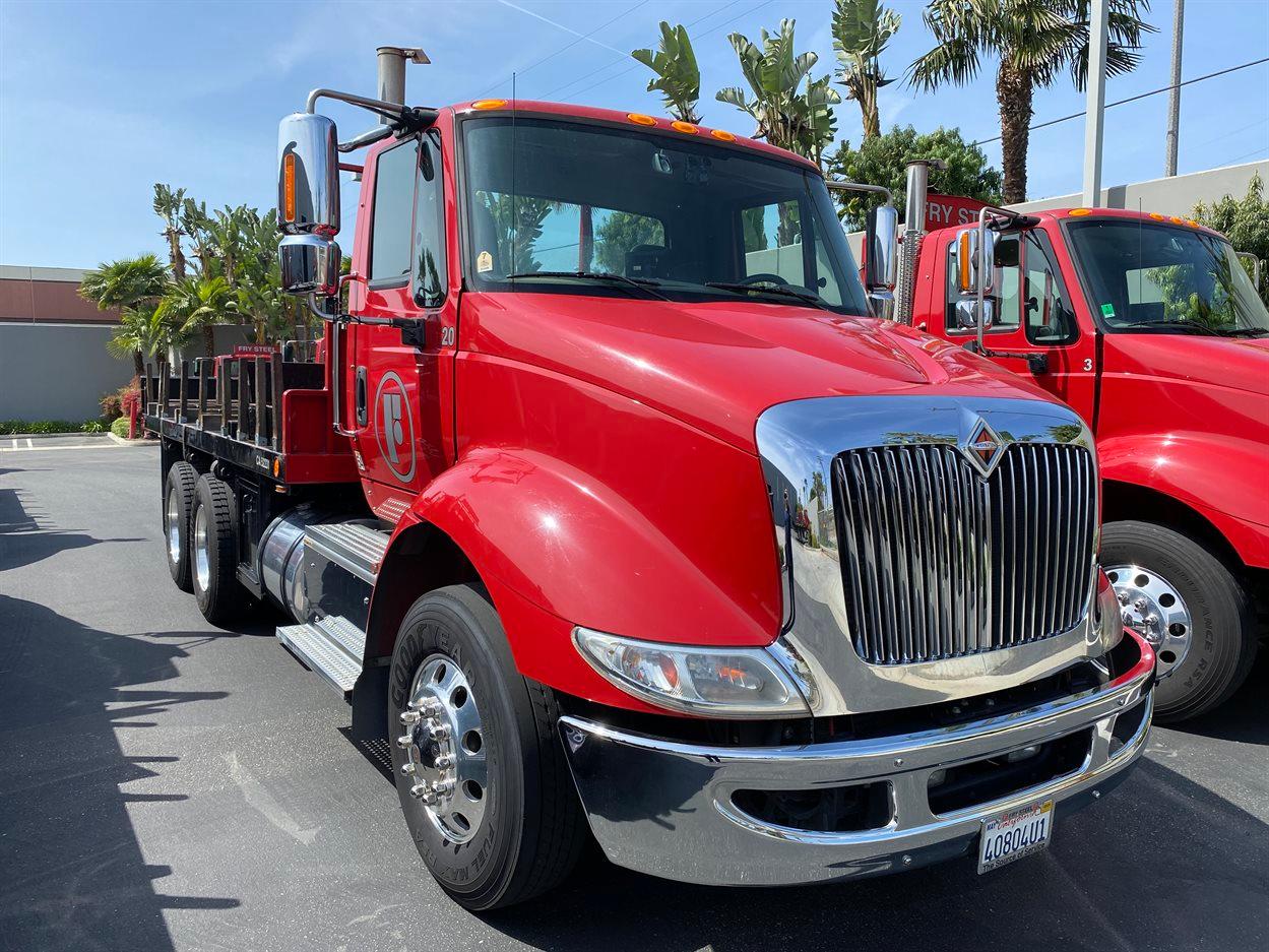 2016 INTERNATIONAL 18' Stake Bed Truck, VIN 3HTHXSNR0GN003230, 123,361 Miles at time of