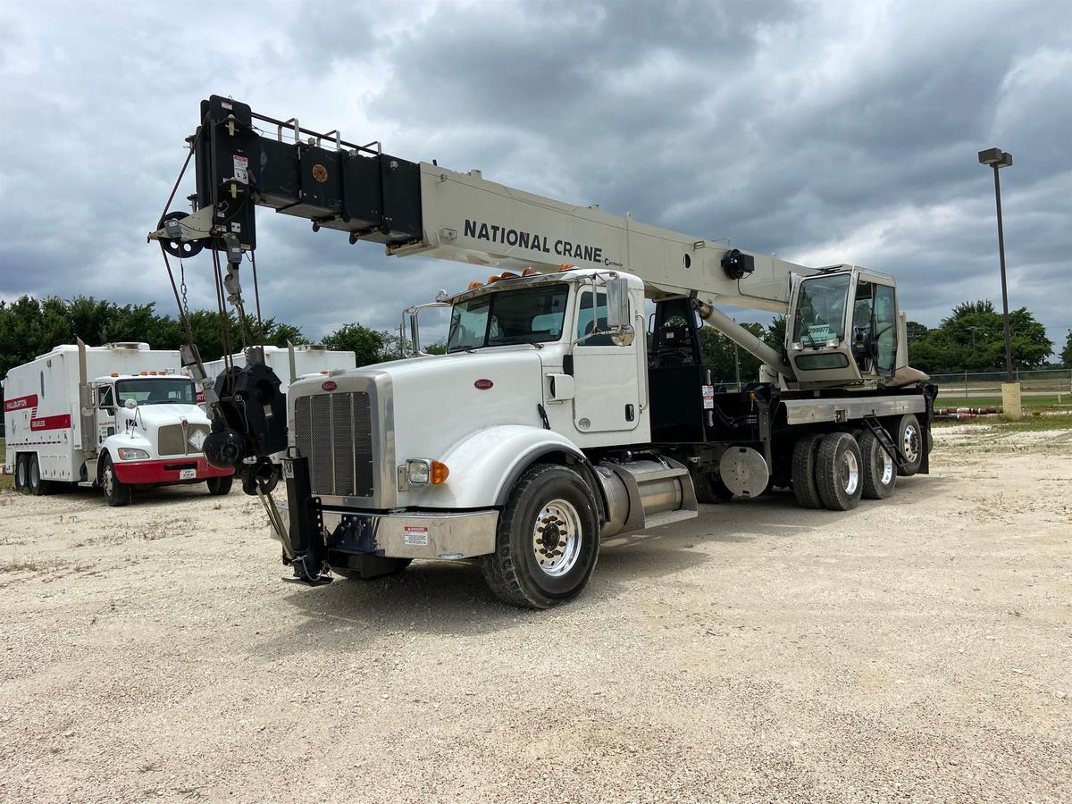 2014 NATIONAL NBT 40 Mobile Swing Truck Crane, s/n 299977, 40 Ton Lift Rating (US), 103' 5 Section