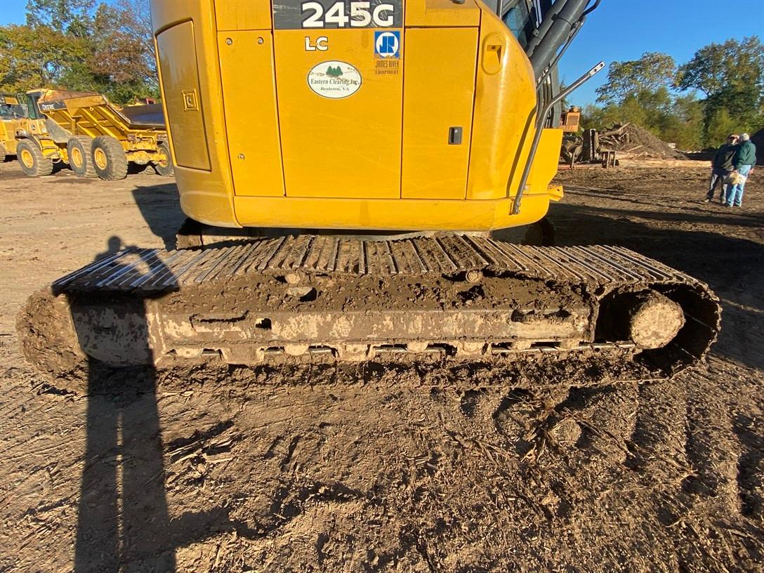 2020 DEERE 245G LC Excavator, s/n 1FF245GXCKF801095, 4465 hours, 1.29CY 42" ESCO Bucket w/