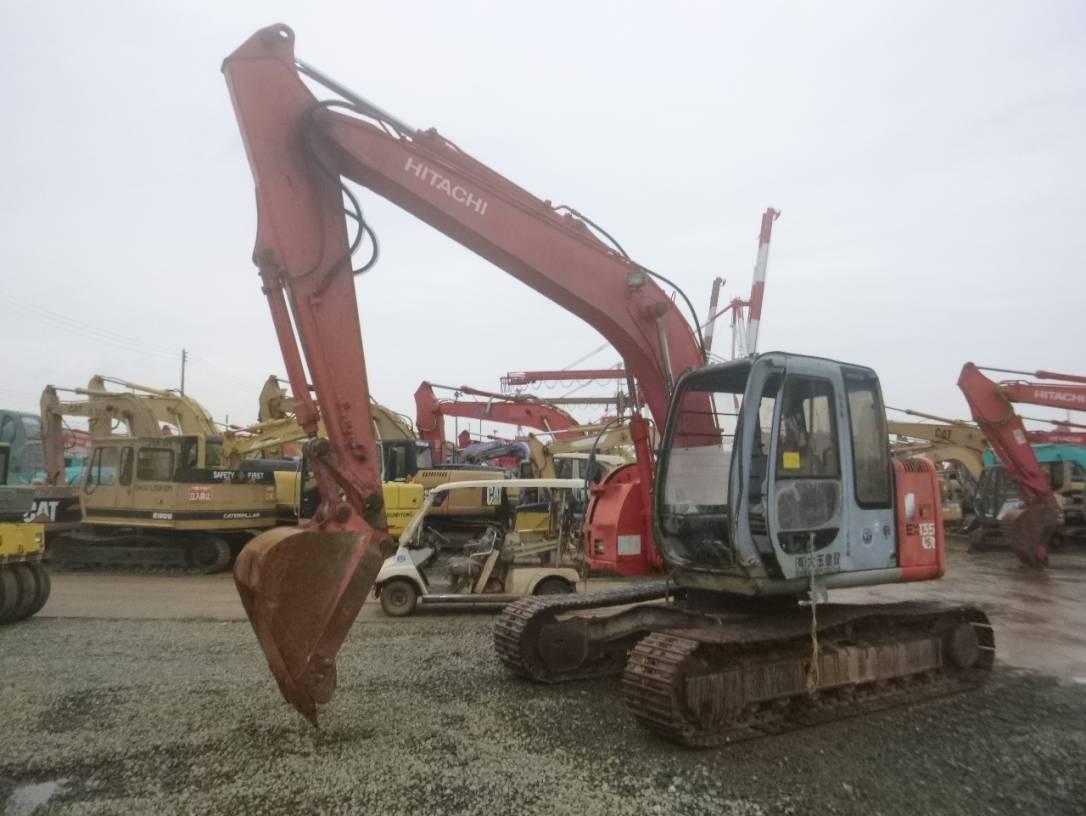 HITACHI EX135USR 10090