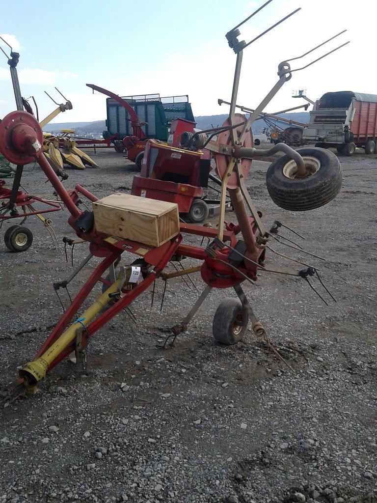 Tonutti GT-500 4 Star Tedder. Hydraulic Fold. Extra Parts      / Onsite Lot