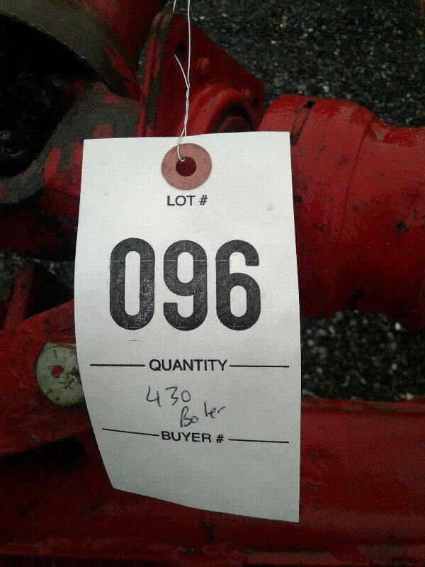 IH 430 Small Square Baler. Nice Shape!      / Onsite Lot#96