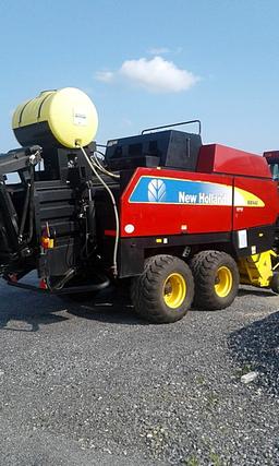 New Holland BB940A Big Baler. Tandem Axle. Applicator. 2008 Model. 27,000 B