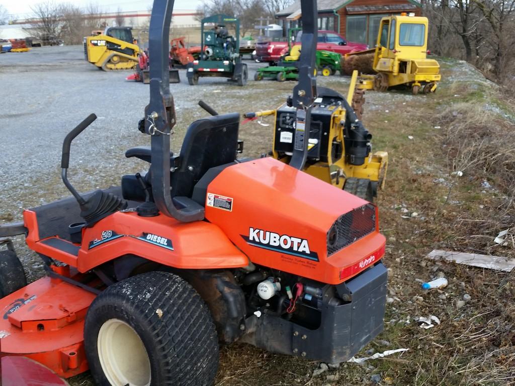 Kubota ZD28F Diesel ZTR