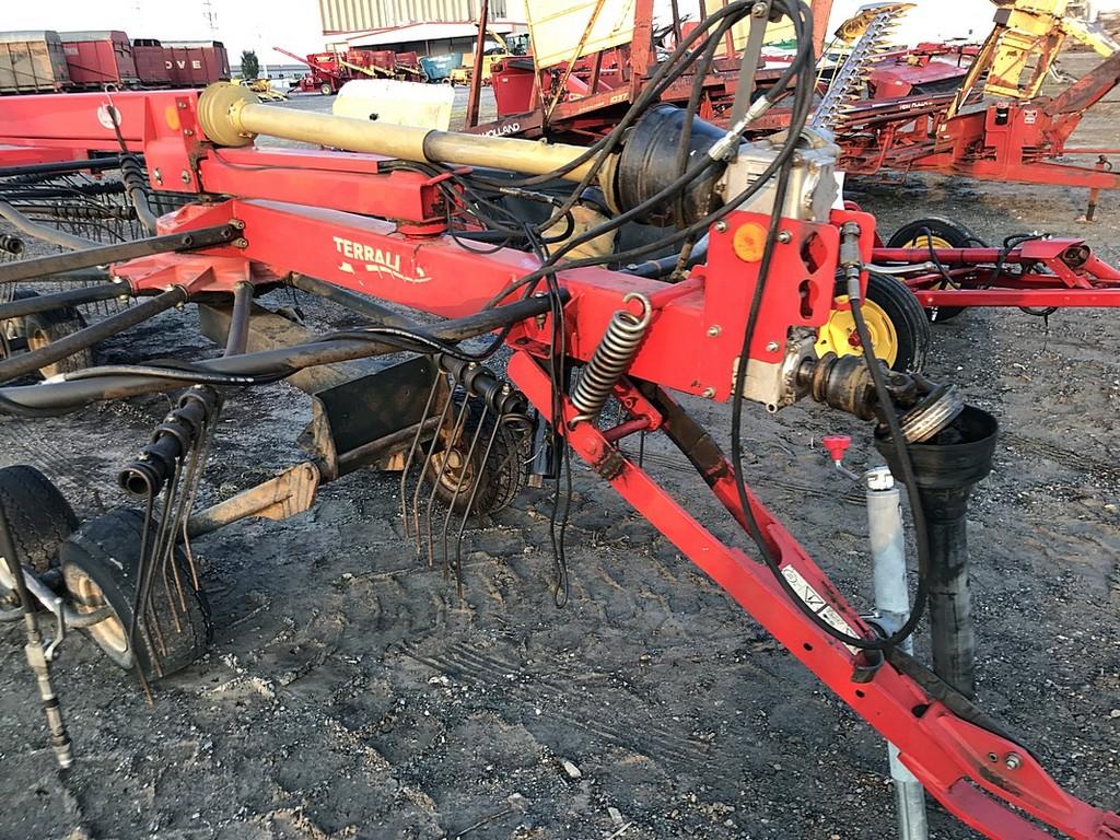 Kverneland 6596 Rotary Rake