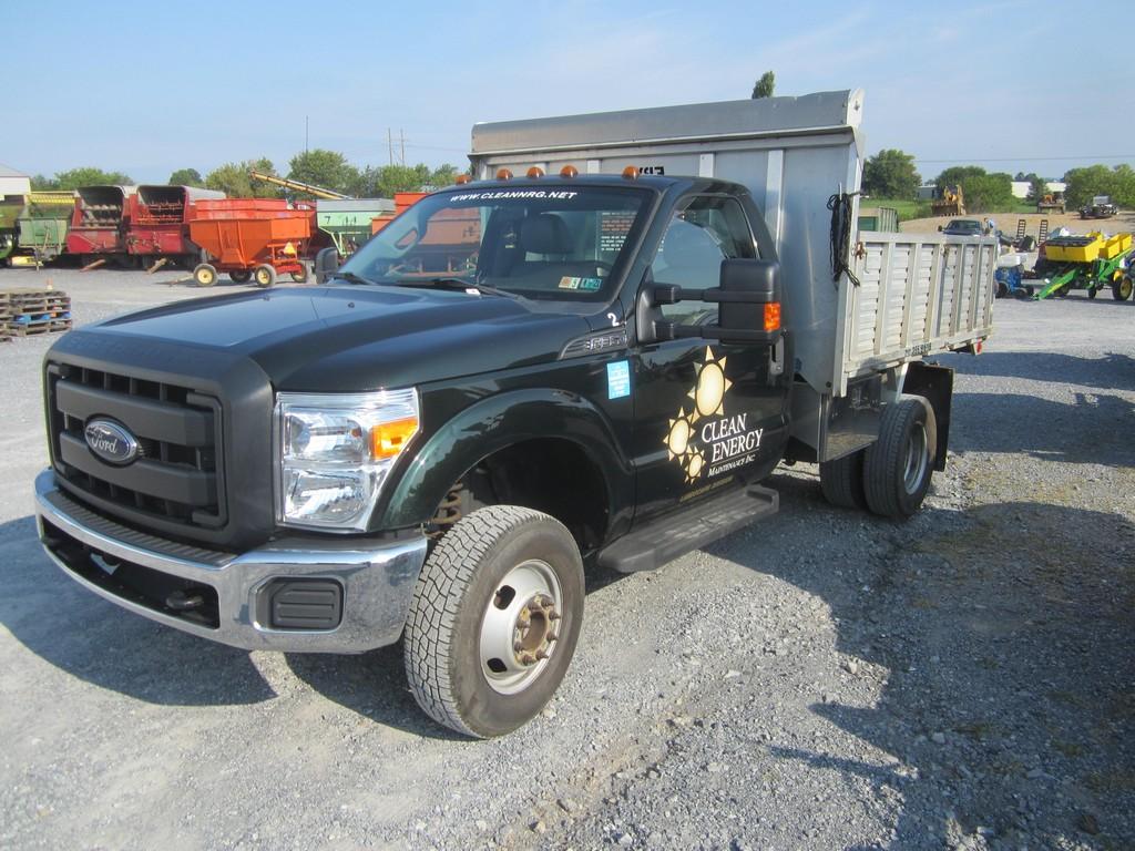 2014 Ford F350 Dump Truck