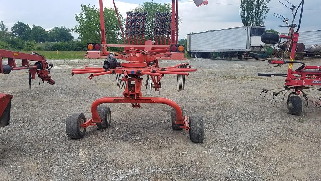 Kuhn GA4512GTH Rotary Rake