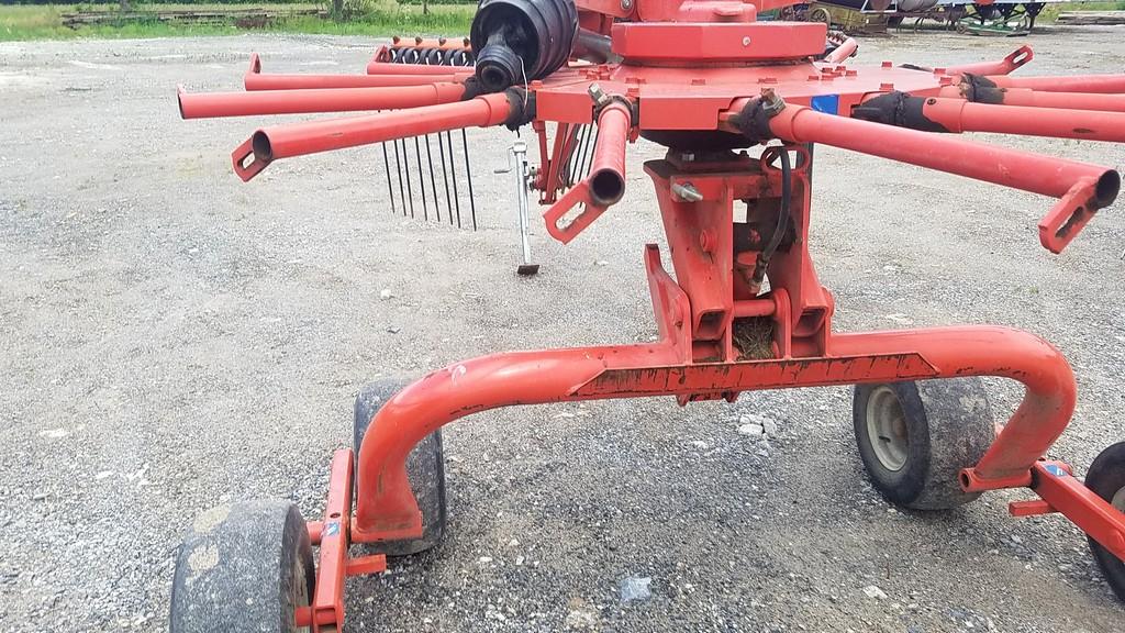 Kuhn GA4512GTH Rotary Rake