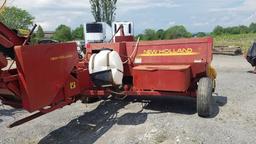 New Holland 575 Small Square Baler