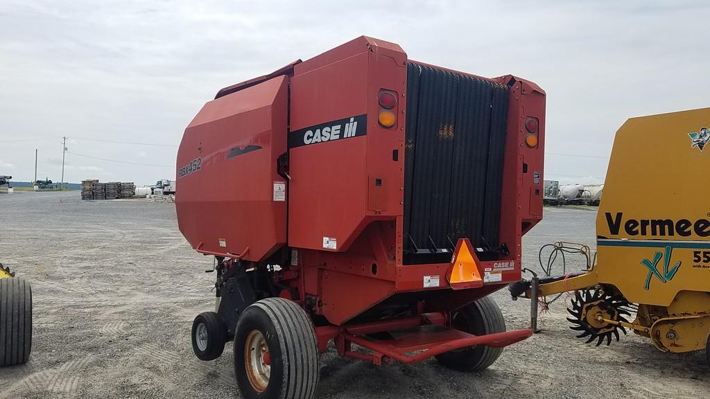 Case IH RBX452 Round Baler